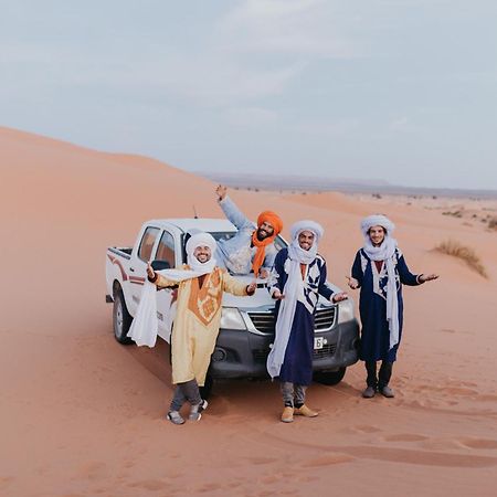 Kam Kam Dunes Merzouga Bagian luar foto